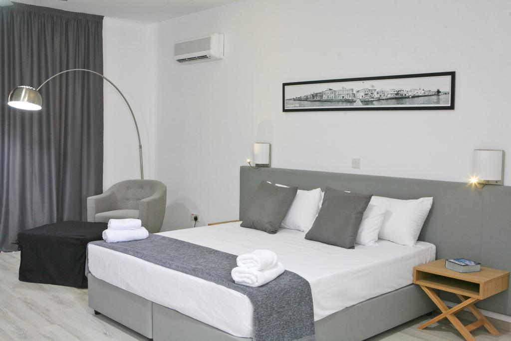 Corina Suites & Apartments Limassol Room photo
